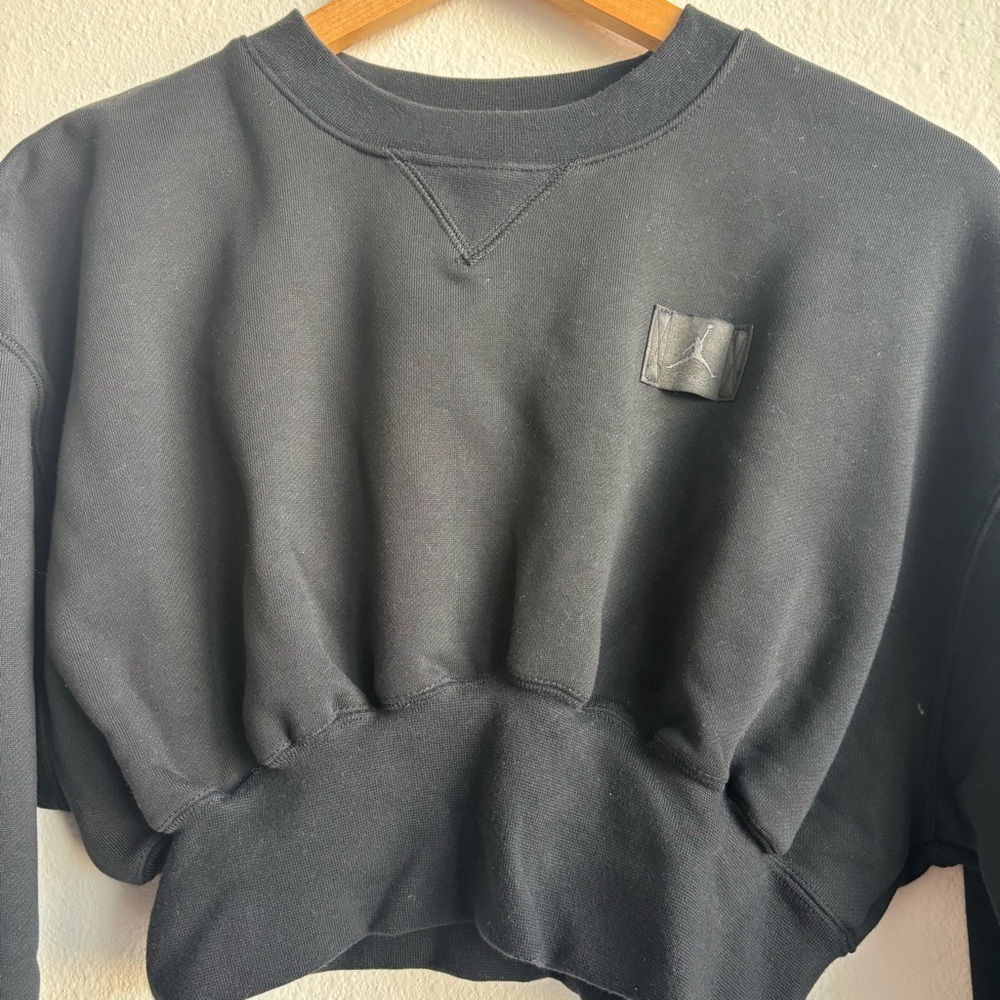 NWT Air Jordan Womens Flight Fleece Crop Sweatshirt Black Logo Pullover Hoodie M - Picture 6 of 13